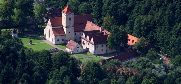 Czerwony Klasztor na Słowacji Czerwony klasztor